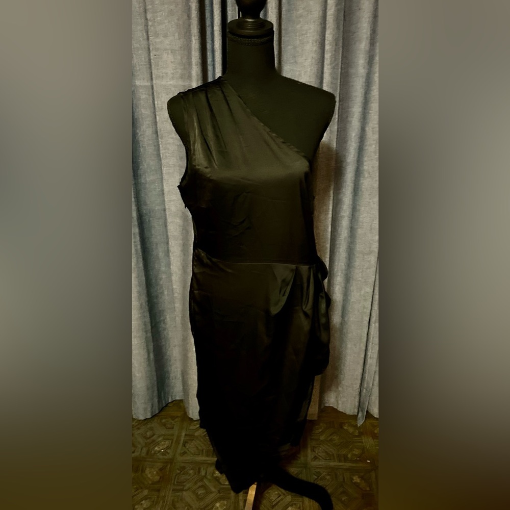 Sheilay black size large